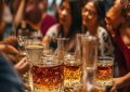 如何做抖音白酒文案吸粉_抖音白酒文案如何吸睛？缩略图