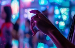 抖音幕后推手刷粉挣钱_抖音刷粉盈利幕后手法?缩略图 抖音幕后推手刷粉挣钱_抖音刷粉盈利幕后手法?缩略图