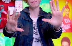 注册抖音账号一下子涨粉几百万_抖音注册,百万粉丝速增秘籍?缩略图 注册抖音账号一下子涨粉几百万_抖音注册,百万粉丝速增秘籍?缩略图