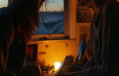 抖音什么赛道容易涨粉呢_抖音涨粉赛道有哪些？缩略图